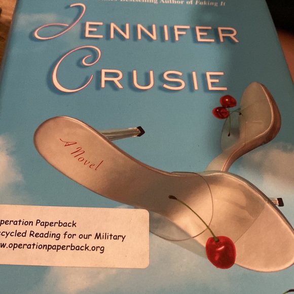 Hardback bundle of 2 - Picture 2 of 8